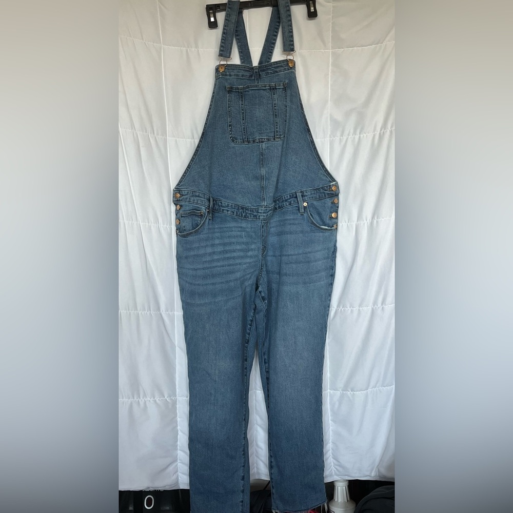 Isabel Maternity by Ingrid & Isabel Medium Wash Denim Overall Size 16 Skinny Leg